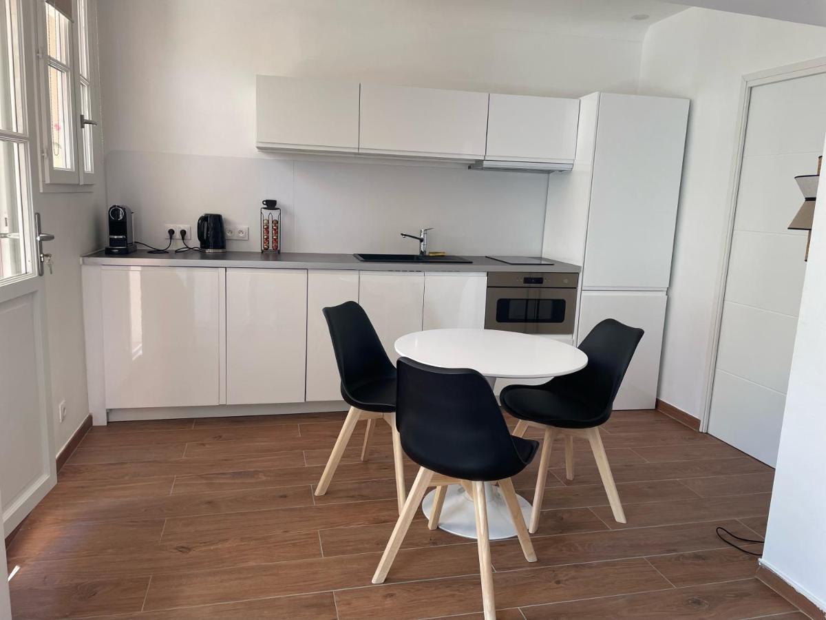 Saint-Tropez Centre - Grand Studio Avec Terrasse Exterior foto